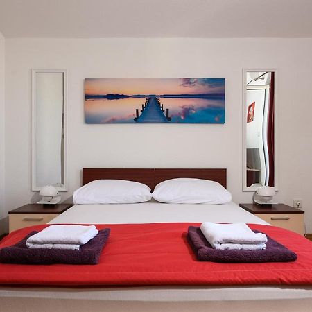 Apartments Blatancic Vodice Exterior foto