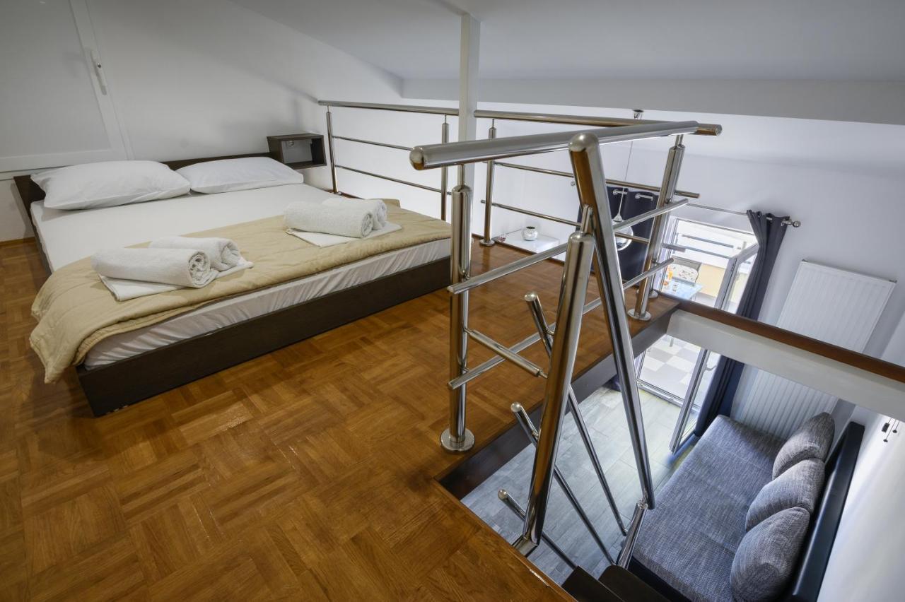 Apartments Blatancic Vodice Exterior foto