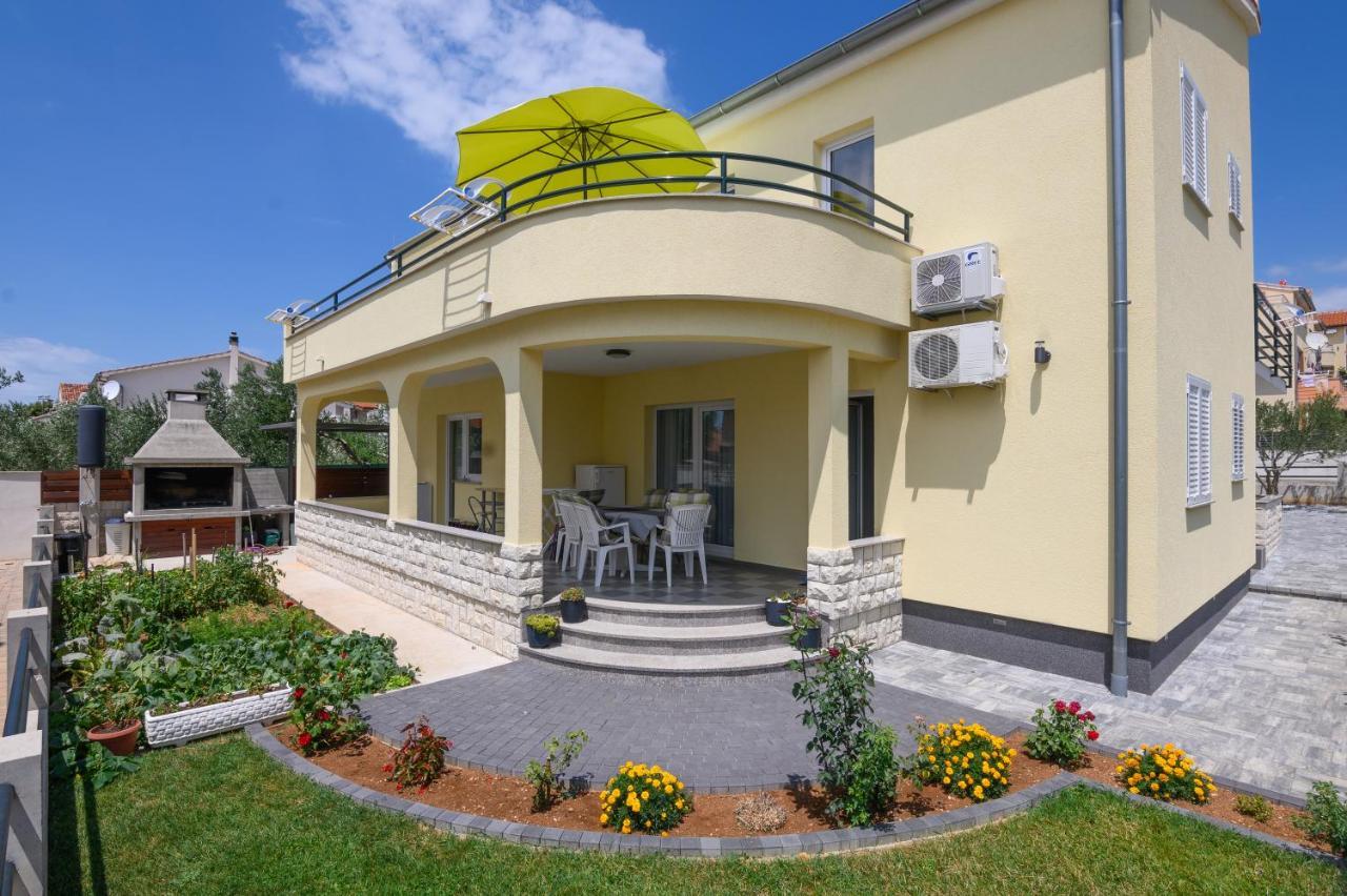 Apartments Blatancic Vodice Exterior foto